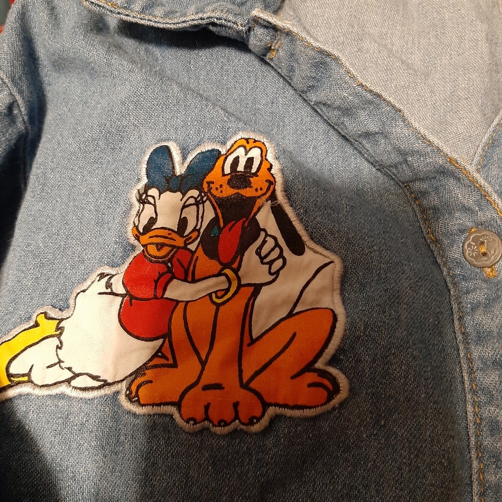 Shirt - Picture 3 of 5